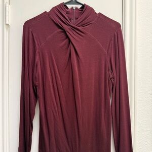 Vince Camuto Wine/ Burgundy Twist Neck Top - Medium
